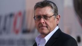 Менеджер "Катюши" не собирается  учить Меньшова тактике