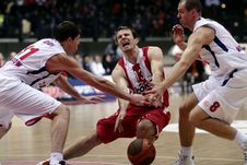 ЦСКА: "+8" в гостях у Ивковича