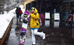 Алена Алехина приглашена на ROXY SNOW PRO 2012