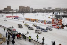 "Гонка Звезд": "Хрустальная шина"  перестала "ходить по рукам"