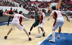 Неужели опять без аншлага?