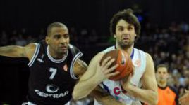 "+27" на улице и "-13" на табло