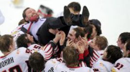 Не Гагарин - так Харламов!