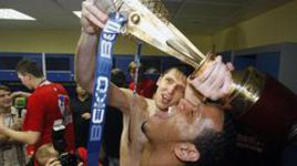 Запах чемпионства: шампанское, пот и сигары