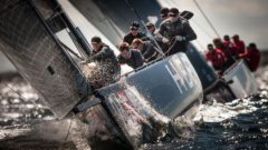 "Синергия" упрочила лидерство в матч-рейсе RC44 Championship Tour