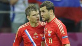 12 июня. Варшава. Россия - Польша - 1:1. Андрей АРШАВИН и Александр КЕРЖАКОВ. Фото - Александр ФЕДОРОВ, "СЭ".
