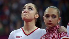 Из пропасти - на пьедестал