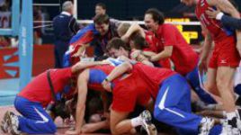 Воскресенье. Лондон. Россия - Бразилия - 3:2. Российские волейболисты - олимпийские чемпионы!