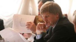 Николай Толстых: "Проблема не в законах, а в слабом их исполнении"