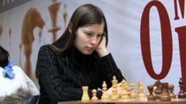 Наталья Погонина:  "В мужском мире женские титулы ничего не значат"