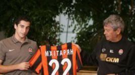 Генрих Мхитарян - № 1 в августе