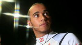 Хэмилтон предлагает всему миру подождать