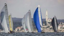 "Синергия" одержала вторую победу в сезоне в гонках флота RC44 Championship Tour