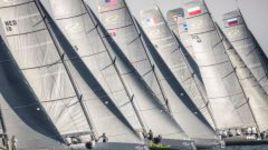 Чемпионат мира в классе RC44 на финишной прямой