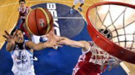 Преемник Блатта дебютирует против Италии