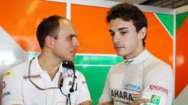 Места в командах "Формулы-1" продают с аукциона