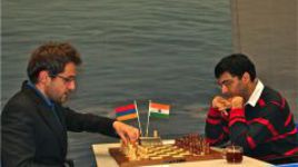 Лидируют Карякин, Ананд и Карлсен