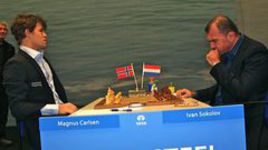 Карлсен вырывается вперед