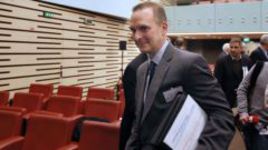 Разоблачителю Армстронга угрожали смертью