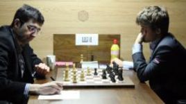 Аспирант" Карлсен сдержал натиск "профессора" Крамника
