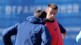 Вчера. Санкт-Петербург. Сергей СЕМАК на тренировке "Зенита". Фото - Вячеслав ЕВДОКИМОВ/ФК "Зенит".