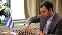 Двоевластие за два тура до финиша