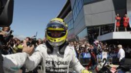 Победа Росберга и сход Феттеля