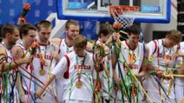 Баскетболисты сборной России выиграли золото Универсиады.