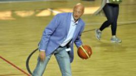 Василий Карасев: "Первый звонок - Фридзону"