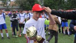 "Пробиться нереально. Везде свои"