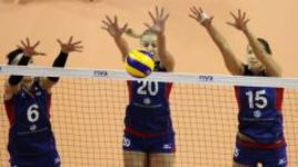 Юрий Маричев:  "Судья "оторвал голову" сборной России"