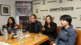 Денис Тихомиров:  "Было бы интересно сводить команду в Большой театр"