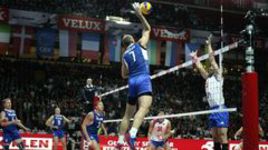 Николай Павлов: "В холоде  мячи летят по непредсказуемым траекториям"