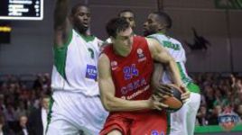 А выручает, как всегда, Хряпа