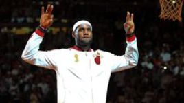 Кольца "Хит", колени Роуза и "банка" "Лейкерс"