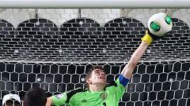 Антон Митрюшкин: "Надеюсь, поездка  в Эмираты не помешает сдать сессию"