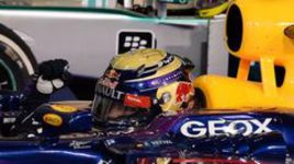 Феттель "прогулял" в Эмиратах 24 карата золота