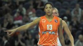 Кэндис Паркер: "Сделать из УГМК "Чикаго Буллз"? Попробуем!"