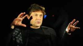 Сергей БЕЛОГОЛОВЦЕВ в студии "СЭ-ТВ".