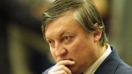 Анатолий Карпов: "Не вижу тех, кто мог бы сместить Магнуса"