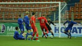 Мемориал Гранаткина: Хомуха начал с победы