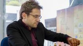 Аронян играет "по Лобановскому"