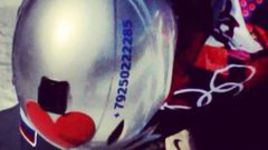 Телефон на шлеме