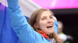 Елена Никитина: "Теперь мой вес больше 50 кг. Можно прыгать с парашютом!"