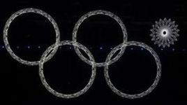 7 февраля. Сочи. Тему нераскрывшегося пятого кольца на церемонии открытия Игр самоиронично обыграют на закрытии.