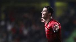 Побьет ли Криштиану рекорд Даеи?