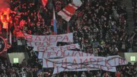 Еще весной 2012 года болельщики "Спартака" предлагали Валерию Карпину оставить пост главного тренера красно-белых.