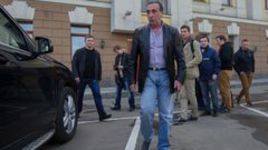 Среда. Москва. Евгений ГИНЕР покидает Дом футбола после заседаения КДК РФС.