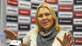 Гладышева не планирует мешать новой федерации