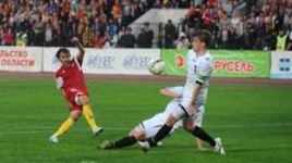 Аленичев рвется в премьер-лигу с "Арсеналом".  Бородюк отстает